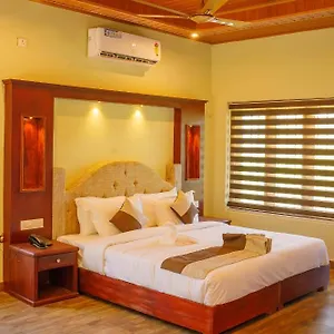 4* Resort Carmel Tourism Village