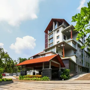 3* Hotel Woodbine Foliage